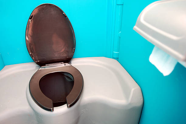 Best Portable bathroom rental  in New Franklin, MO